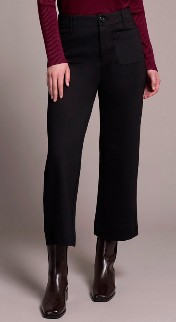 High Rise Fly Front Capri with Pockets