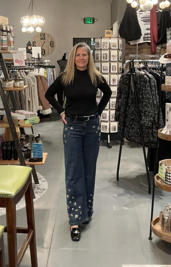 Stride Wide Leg with Crystal Snowflake