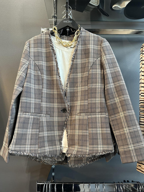Collarless Fitted Blazer with Fray