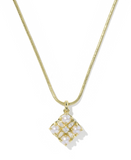 Dira Pearl Short Pendant Necklace
