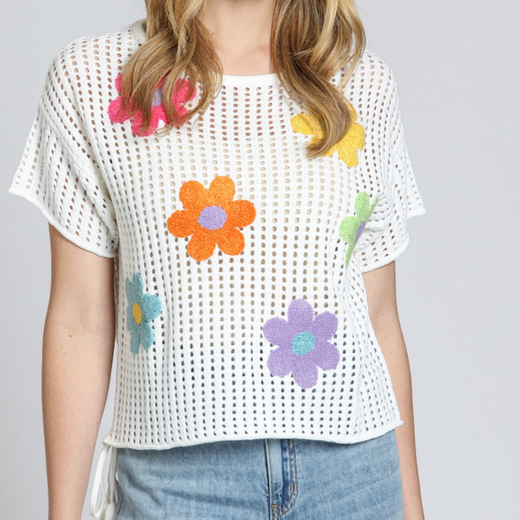 Flower crochet crop sweater