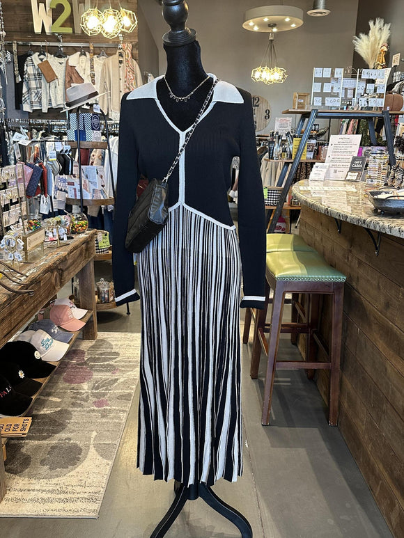 Long Sleeve V-neck Sweater Dress