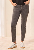 Sophia Curvy Hugging Slim Ankle