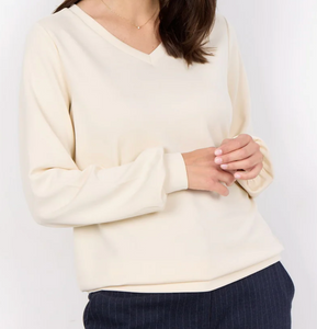 Banu V-Neck Sweatshirt