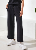 Pull On Capri with Pockets