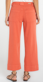 Stride Cargo Wide Leg Crop