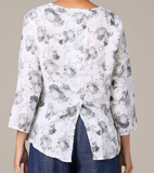 3/4 Split Back Print Top